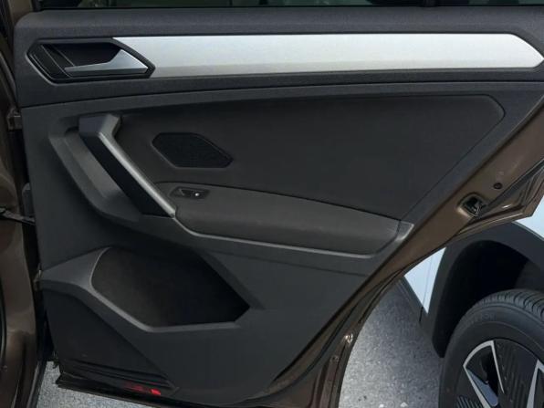 Volkswagen Tiguan II с пробегом 2019 года, цена 2 388 000 рублей, 133941 км, внедорожник, Автокод Объявления