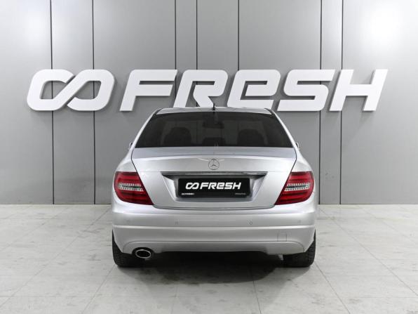 Mercedes-Benz C-Класс III (W204) Рестайлинг с пробегом 2013 года, цена 1 279 000 рублей, 238910 км, седан, Автокод Объявления