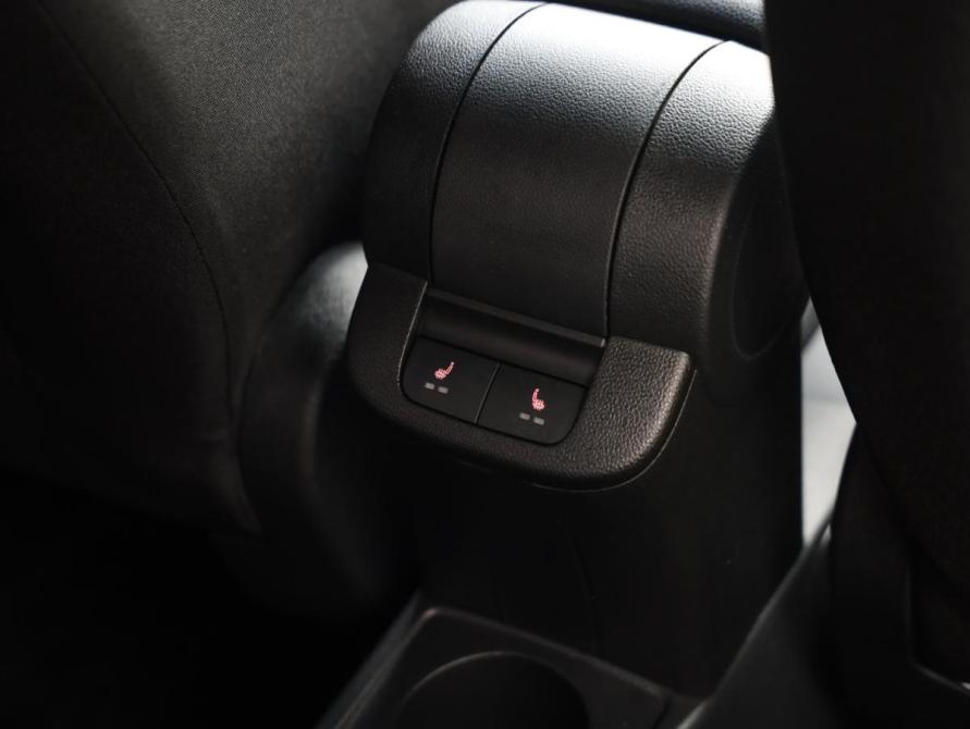 Volkswagen Polo VI Санкт-Петербург  - изображение 17