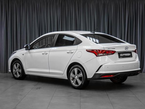 Hyundai Solaris II Рестайлинг с пробегом 2020 года, цена 1 679 000 рублей, 71178 км, седан, Автокод Объявления