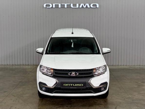 Lada (ВАЗ) Largus I Рестайлинг с пробегом 2024 года, цена 1 427 000 рублей, 27028 км, универсал, Автокод Объявления