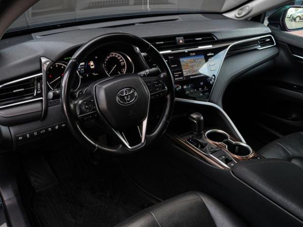 Toyota Camry VIII (XV70) с пробегом 2019 года, цена 3 100 000 рублей, 97633 км, седан, Автокод Объявления