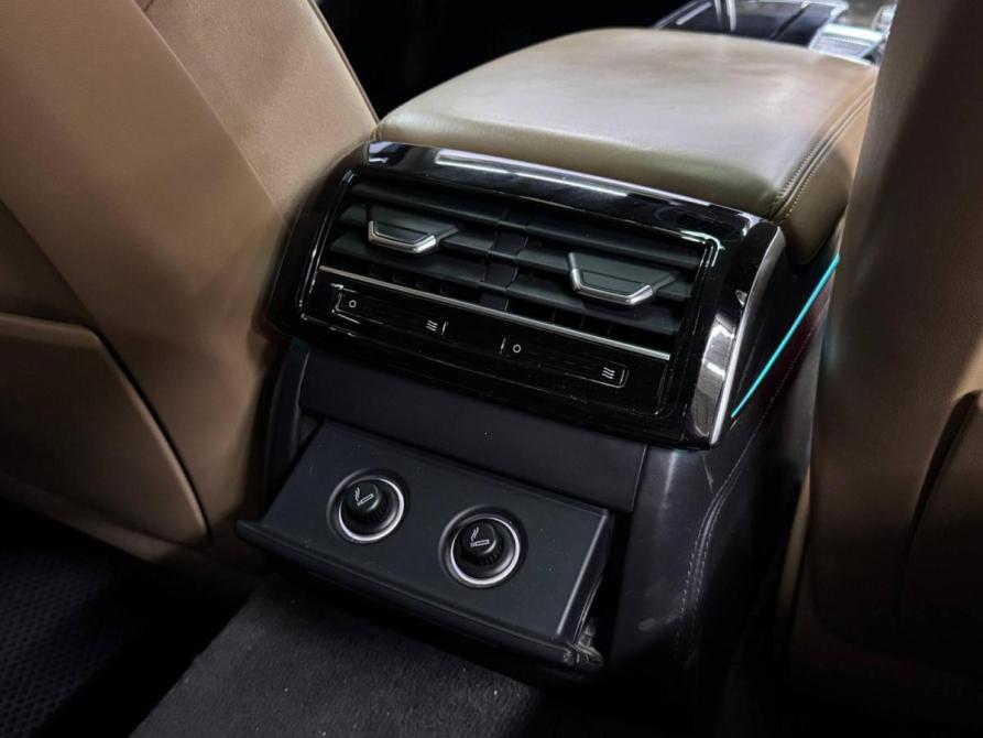 Audi A8 IV (D5) Благовещенск  - изображение 37