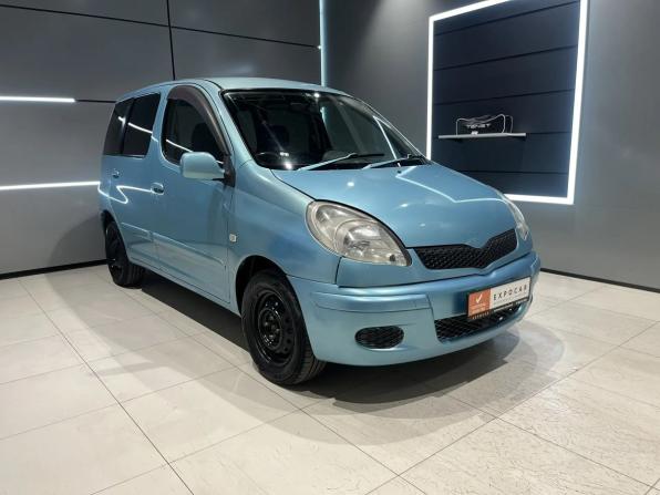 Toyota FunCargo с пробегом 2004 года, цена 550 000 рублей, 341740 км, компактвэн, Автокод Объявления
