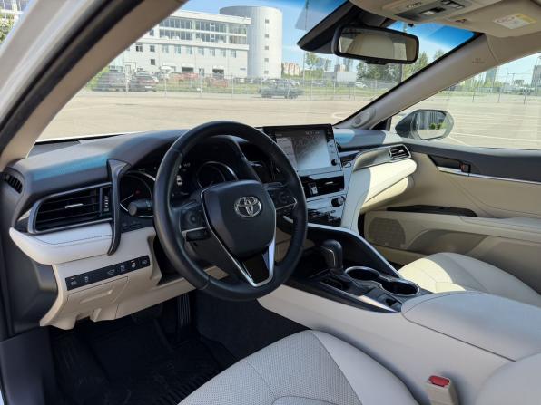 Toyota Camry VIII (XV70) Рестайлинг с пробегом 2021 года, цена 3 350 000 рублей, 74310 км, седан, Автокод Объявления