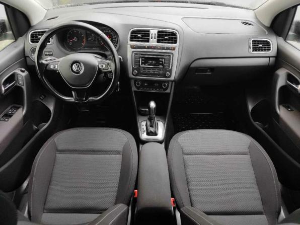 Volkswagen Polo V Рестайлинг с пробегом 2015 года, цена 915 000 рублей, 177115 км, седан, Автокод Объявления