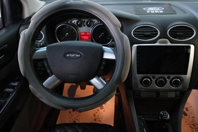 Ford Focus II Рестайлинг с пробегом 2008 года, цена 599 000 рублей, 165785 км, седан, Автокод Объявления