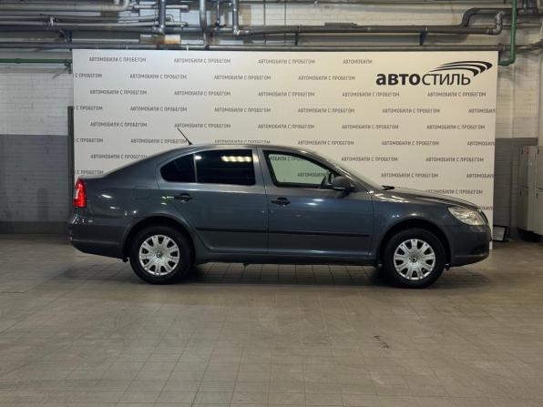 Skoda Octavia II (A5) Рестайлинг с пробегом 2013 года, цена 719 000 рублей, 194684 км, лифтбек, Автокод Объявления