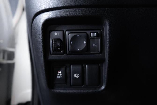 Nissan Juke I с пробегом 2011 года, цена 899 000 рублей, 181055 км, внедорожник, Автокод Объявления