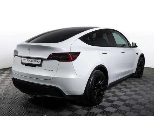Tesla Model Y I с пробегом 2021 года, цена 4 133 098 рублей, 28138 км, внедорожник, Автокод Объявления