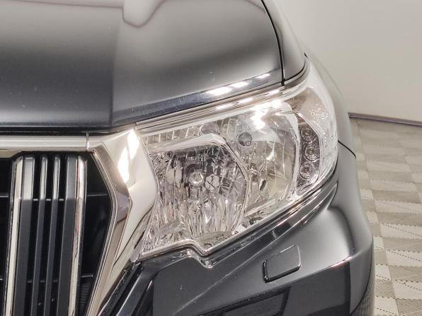 Toyota Land Cruiser Prado 150 Series Рестайлинг 3 с пробегом 2021 года, цена 5 399 000 рублей, 30469 км, внедорожник, Автокод Объявления