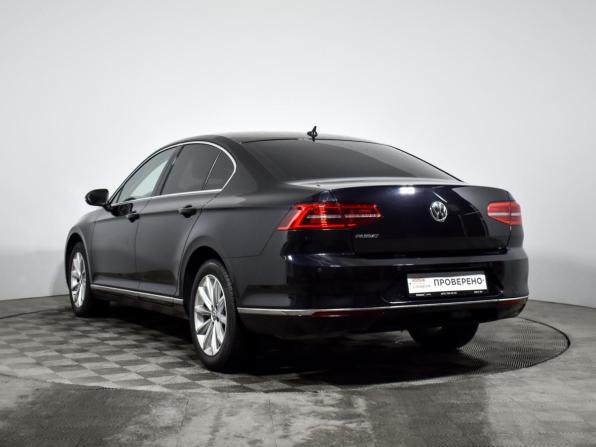 Volkswagen Passat B8 с пробегом 2018 года, цена 1 880 000 рублей, 138600 км, седан, Автокод Объявления