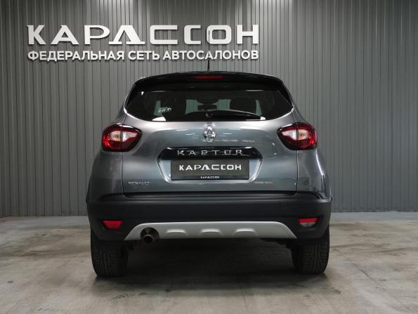 Renault Kaptur I с пробегом 2018 года, цена 1 250 000 рублей, 134000 км, внедорожник, Автокод Объявления