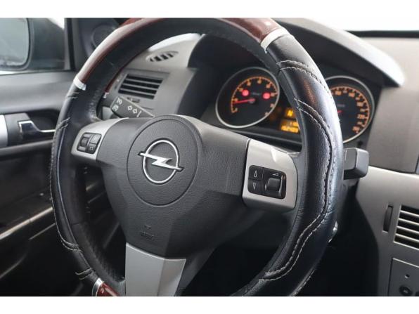 Opel Astra H Рестайлинг с пробегом 2009 года, цена 453 000 рублей, 151940 км, хэтчбек, Автокод Объявления