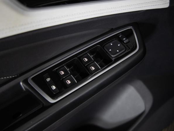 Jetta VS5 I Рестайлинг с пробегом 2023 года, цена 2 099 000 рублей, 37423 км, внедорожник, Автокод Объявления