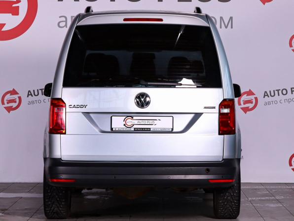 Volkswagen Caddy IV с пробегом 2020 года, цена 3 499 000 рублей, 143200 км, компактвэн, Автокод Объявления