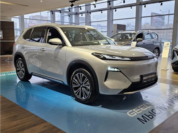 Новый Geely EX5 EM-i 2026 года, цена 3 636 960 рублей, внедорожник, Автокод Объявления