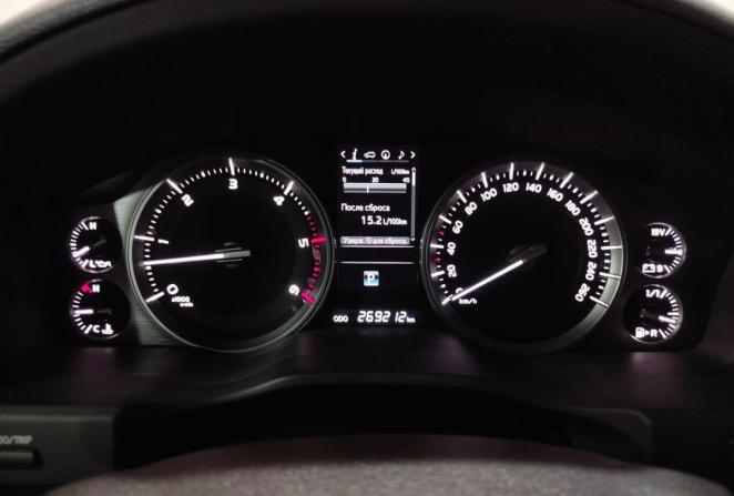 Toyota Land Cruiser 200 Series Рестайлинг 2 с пробегом 2016 года, цена 5 600 000 рублей, 269212 км, внедорожник, Автокод Объявления