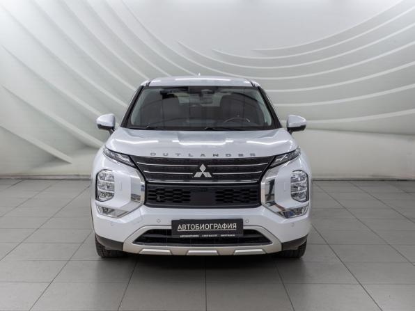 Mitsubishi Outlander IV с пробегом 2022 года, цена 3 048 000 рублей, 97847 км, внедорожник, Автокод Объявления