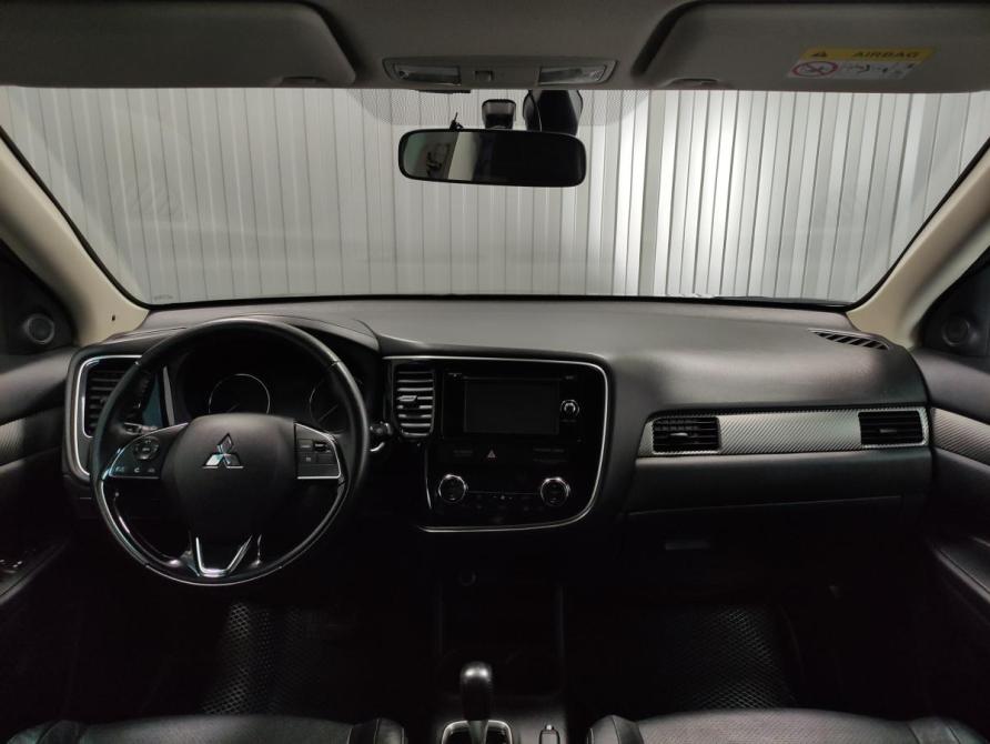 Mitsubishi Outlander III Рестайлинг 2 Пермь  - изображение 8