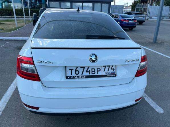 Skoda Octavia III (A7) Рестайлинг с пробегом 2019 года, цена 1 820 000 рублей, 123177 км, лифтбек, Автокод Объявления