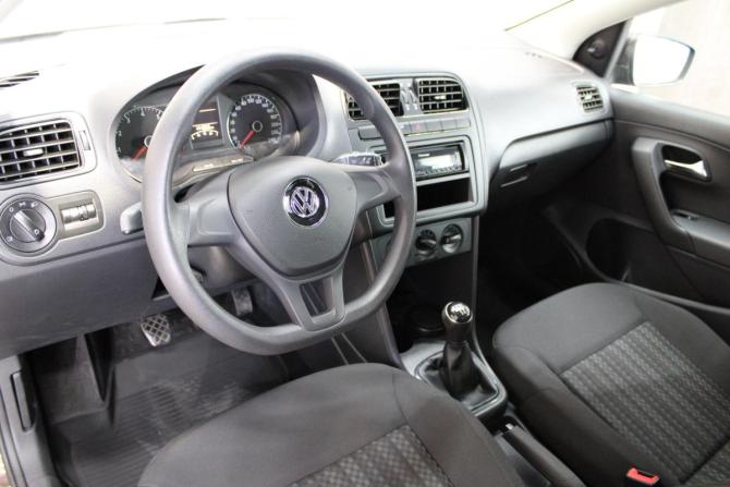 Volkswagen Polo V Рестайлинг с пробегом 2018 года, цена 1 025 000 рублей, 144656 км, седан, Автокод Объявления