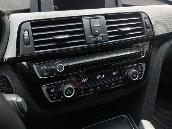 BMW 3 серии VI (F3x) Рестайлинг с пробегом 2016 года, цена 2 265 000 рублей, 153000 км, седан, Автокод Объявления