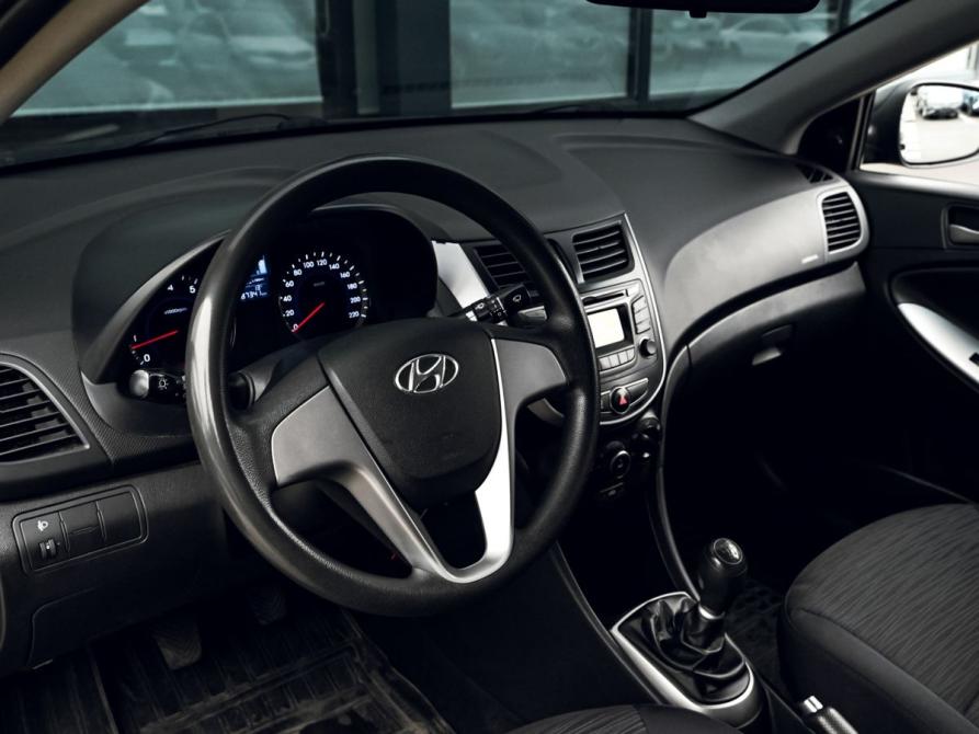 Hyundai Solaris I Рестайлинг Екатеринбург  - изображение 13