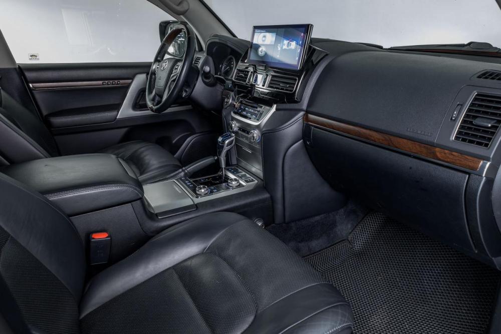 Toyota Land Cruiser 200 Series Рестайлинг 2 Казань  - изображение 9