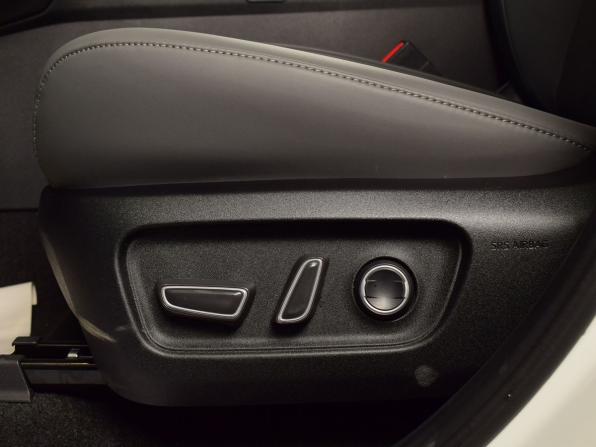 Toyota RAV4 VI (XA60) с пробегом 2026 года, цена 3 859 995 рублей, 16 км, внедорожник, Автокод Объявления