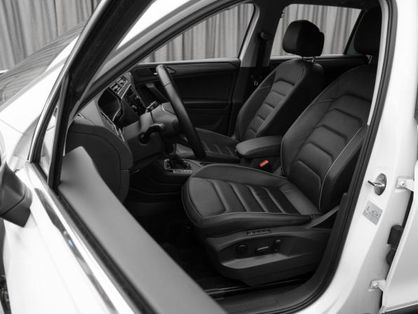 Volkswagen Tiguan II Рестайлинг с пробегом 2021 года, цена 3 500 000 рублей, 66433 км, внедорожник, Автокод Объявления