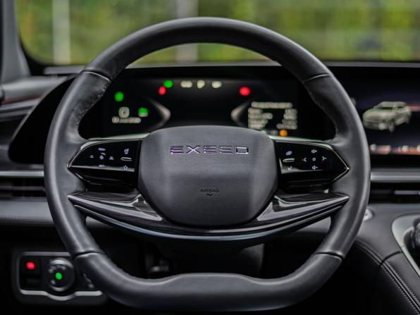 Exeed RX с пробегом 2023 года, цена 2 856 000 рублей, 33657 км, внедорожник, Автокод Объявления