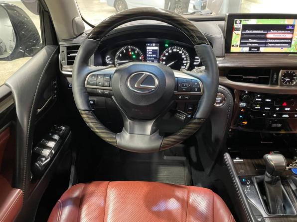 Lexus LX III Рестайлинг 2 с пробегом 2018 года, цена 7 349 000 рублей, 159350 км, внедорожник, Автокод Объявления