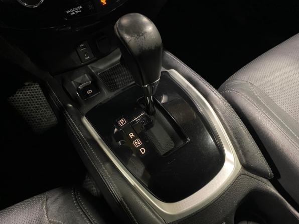 Nissan Qashqai II с пробегом 2014 года, цена 1 575 000 рублей, 175224 км, внедорожник, Автокод Объявления