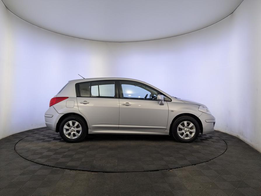 Nissan Tiida I Рестайлинг Москва  - изображение 4