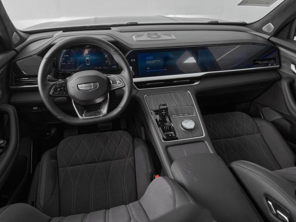 Geely Monjaro I Рестайлинг с пробегом 2025 года, цена 4 200 000 рублей, 37 км, внедорожник, Автокод Объявления