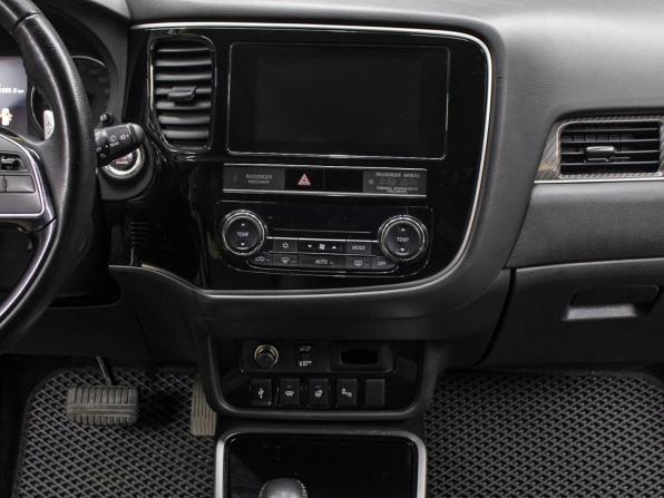 Mitsubishi Outlander III Рестайлинг 3 с пробегом 2018 года, цена 2 349 000 рублей, 91000 км, внедорожник, Автокод Объявления