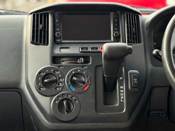 Toyota Town Ace IV с пробегом 2013 года, цена 899 000 рублей, 228000 км, минивэн, Автокод Объявления