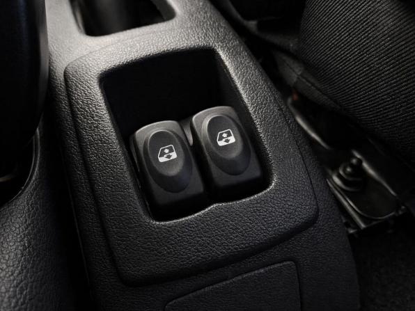 Renault Logan I Рестайлинг с пробегом 2012 года, цена 597 000 рублей, 139000 км, седан, Автокод Объявления