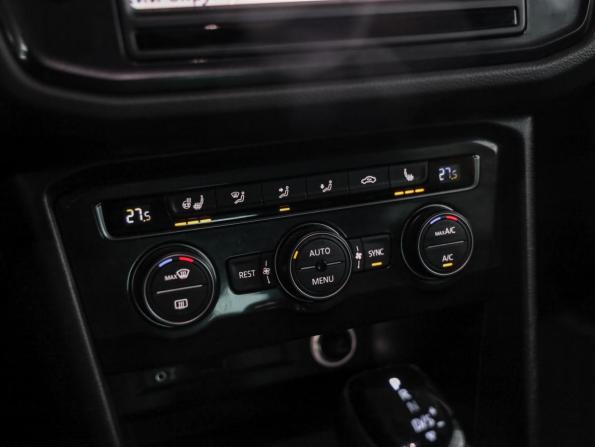 Volkswagen Tiguan II с пробегом 2017 года, цена 2 066 550 рублей, 123503 км, внедорожник, Автокод Объявления