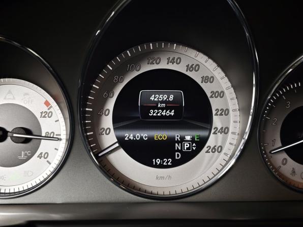 Mercedes-Benz GLK-Класс I (X204) Рестайлинг с пробегом 2012 года, цена 1 287 000 рублей, 322463 км, внедорожник, Автокод Объявления