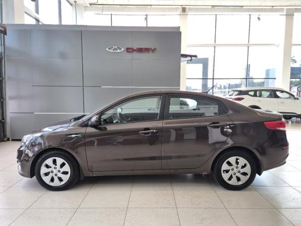 Kia Rio III Рестайлинг с пробегом 2017 года, цена 1 149 000 рублей, 108945 км, седан, Автокод Объявления