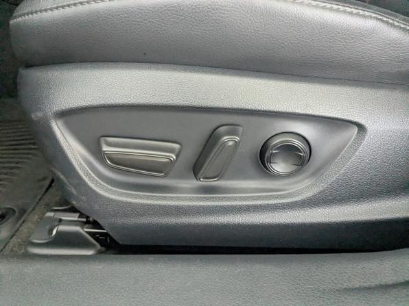 Toyota Camry VIII (XV70) Рестайлинг с пробегом 2021 года, цена 3 190 000 рублей, 47174 км, седан, Автокод Объявления
