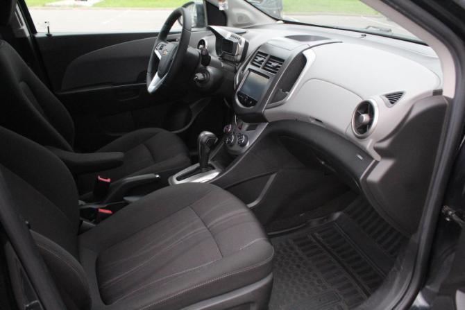 Chevrolet Aveo II с пробегом 2015 года, цена 810 000 рублей, 110976 км, хэтчбек, Автокод Объявления
