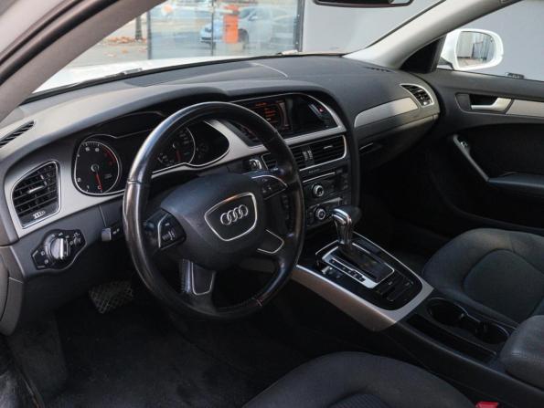 Audi A4 IV (B8) Рестайлинг с пробегом 2012 года, цена 1 535 000 рублей, 143167 км, седан, Автокод Объявления