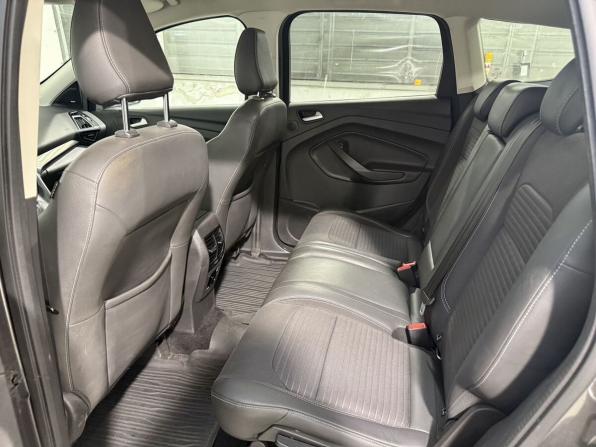 Ford Kuga II Рестайлинг с пробегом 2017 года, цена 1 699 800 рублей, 126000 км, внедорожник, Автокод Объявления
