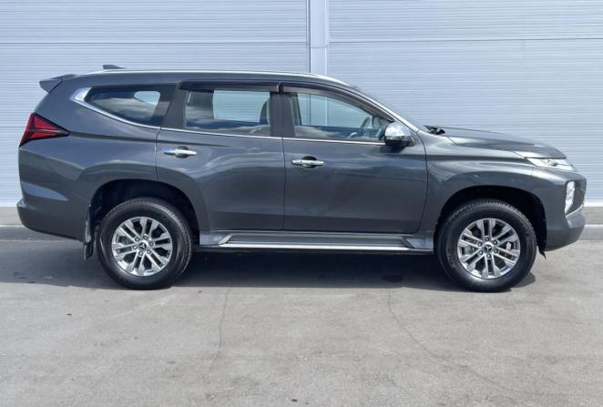 Mitsubishi Pajero Sport III с пробегом 2021 года, цена 5 000 000 рублей, 1292 км, внедорожник, Автокод Объявления