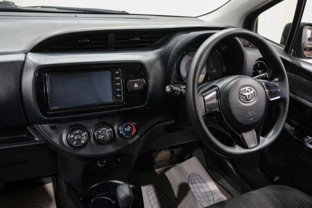 Toyota Vitz III (XP130) Рестайлинг 2 Новокузнецк  - изображение 20
