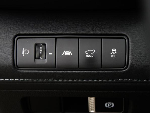 Hyundai Santa Fe IV Рестайлинг с пробегом 2021 года, цена 3 099 000 рублей, 107000 км, внедорожник, Автокод Объявления