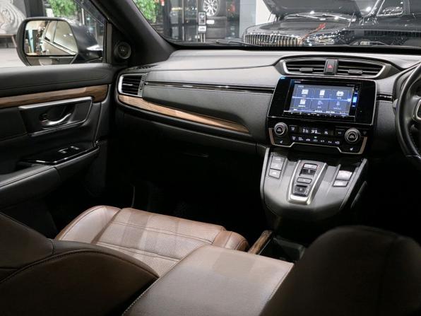 Honda CR-V V с пробегом 2019 года, цена 2 592 000 рублей, 64913 км, внедорожник, Автокод Объявления